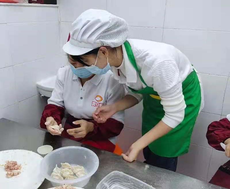 專業(yè)督導(dǎo)培訓(xùn)，只為讓加盟商更好的開業(yè)